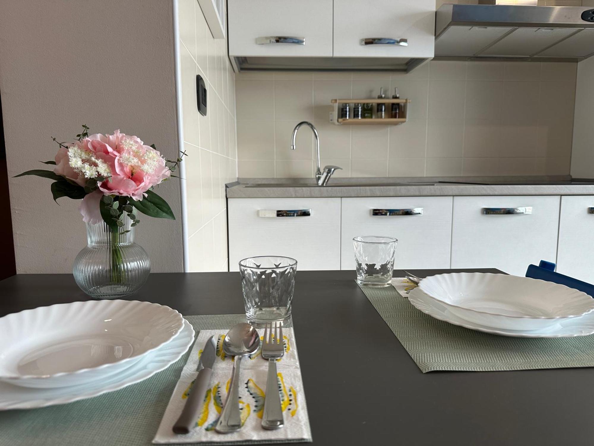 Il Gabbiano Savona "Luxury House" - Wifi, Parking, Shopping Center 아파트 외부 사진